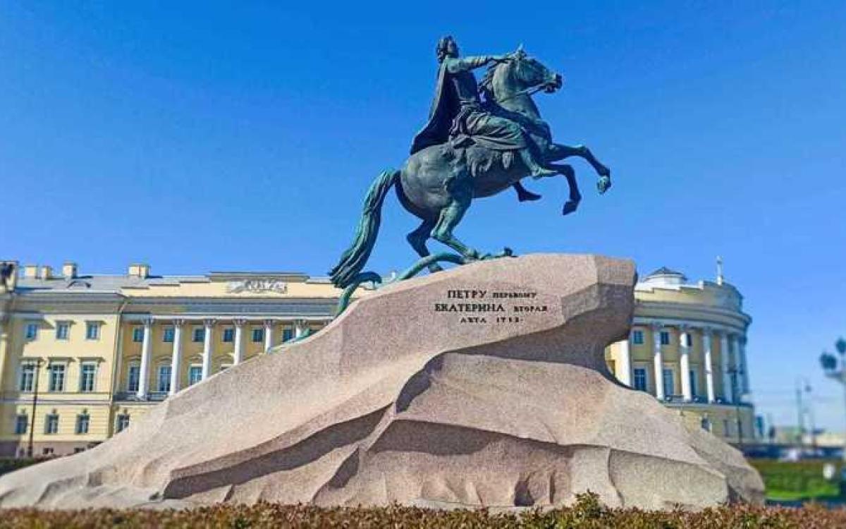 Возрожденный замысел великого Петра