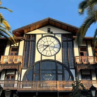 Large square 881b8db4f3