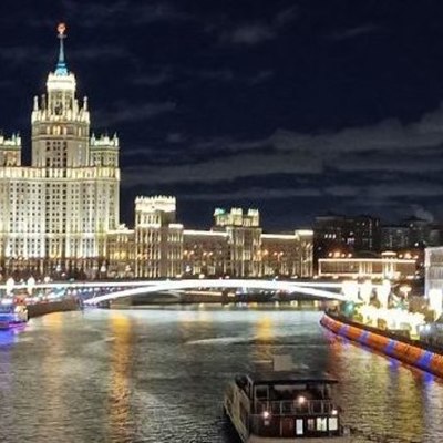 Large square 7cb3a7aef6