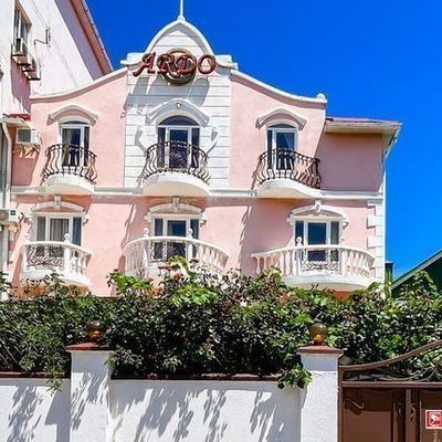 Large square b78d011887