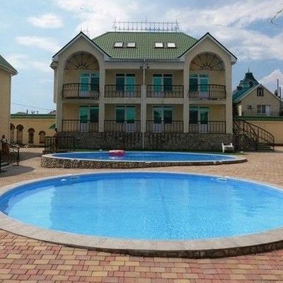 Large square 6c898a3c93