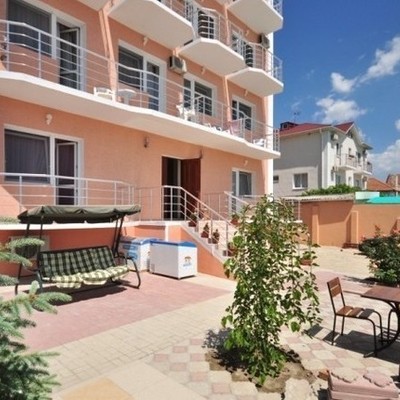 Large square 1673152b36