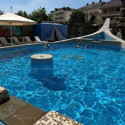 Large square 69b5c33825