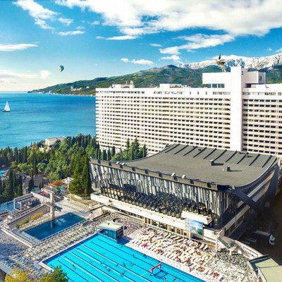 Large square 176889b1ea