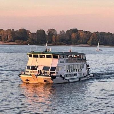 Large square 0d678b0e00