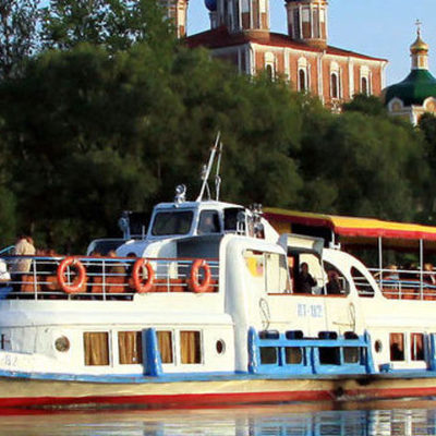 Large square 54efe8b06c