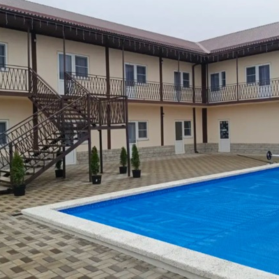 Large square 976e15021b