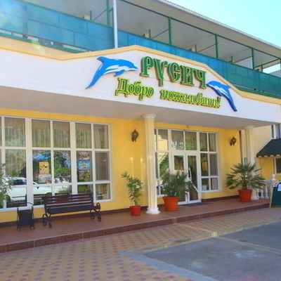 Large square 2d8885b6fc