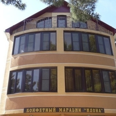 Large square 7c3d809c41